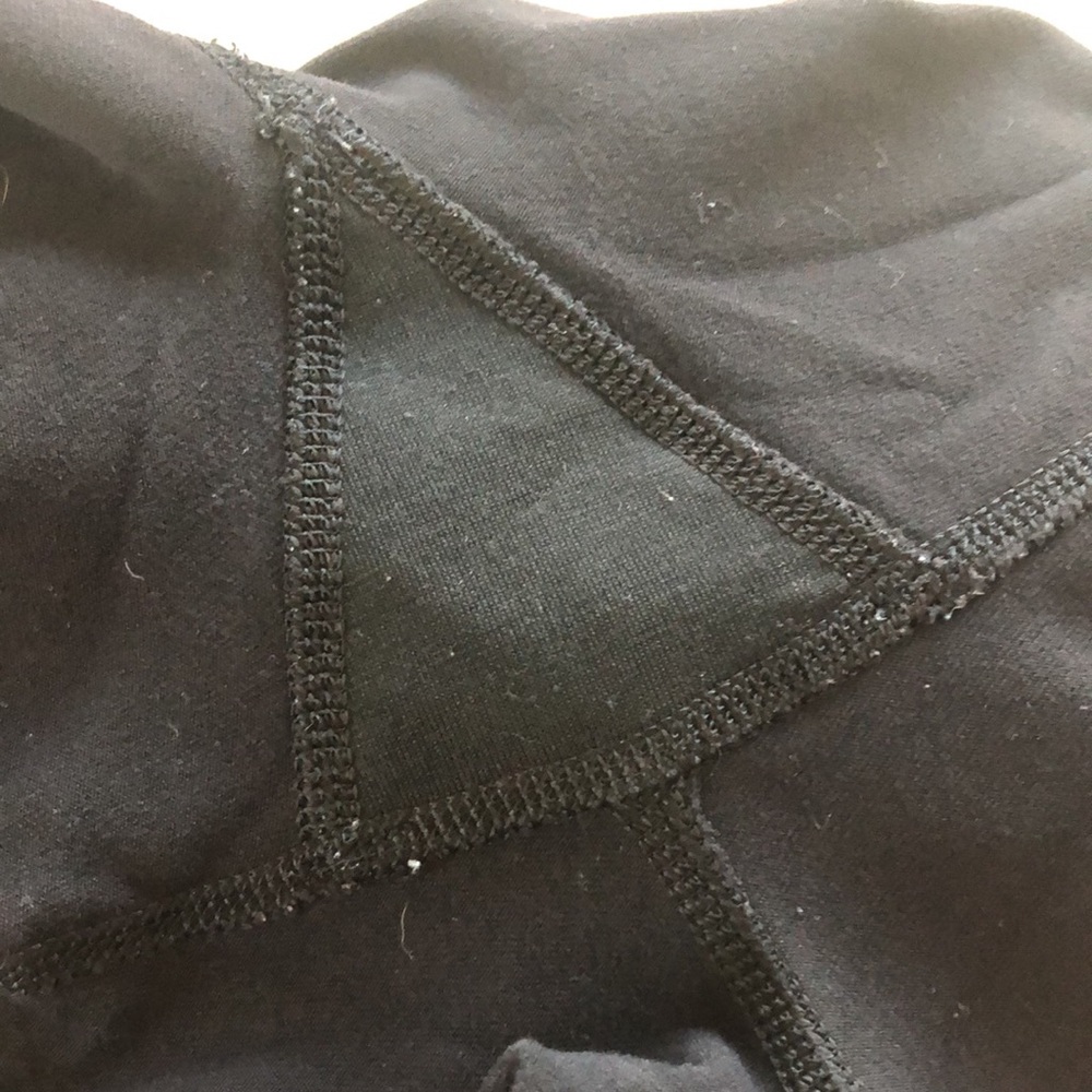 Lululemon cropped yoga capris - Picture 8 of 12